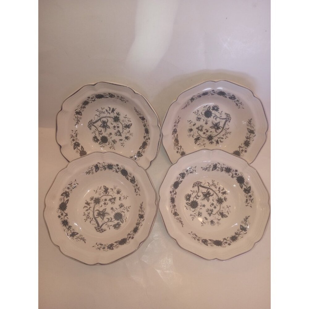 Vintage Hankook Green  & White Floral soup/ Serving Bowls Korea - lot of 4